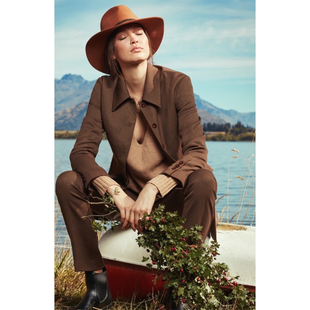 Vintage Women’s Blazer/Suit By-Lola